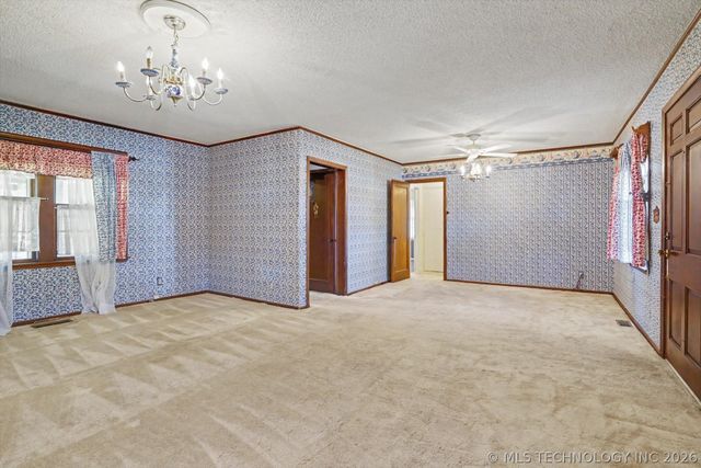 1309 S Knoxville Avenue, Tulsa, OK 74112