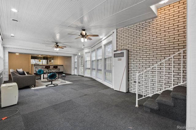 18030 SANTA BARBARA Drive, Detroit, MI 48221