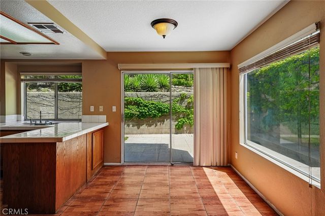 10173 Shale Lane, Mentone, CA 92359