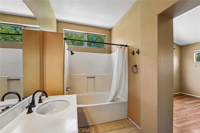 10173 Shale Lane, Mentone, CA 92359