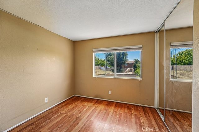 10173 Shale Lane, Mentone, CA 92359