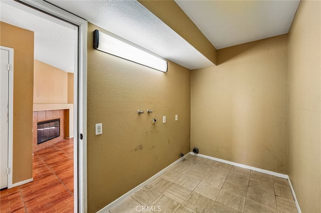 10173 Shale Lane, Mentone, CA 92359