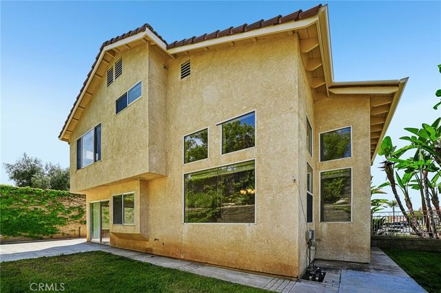 10173 Shale Lane, Mentone, CA 92359