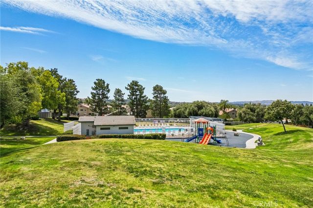 10173 Shale Lane, Mentone, CA 92359