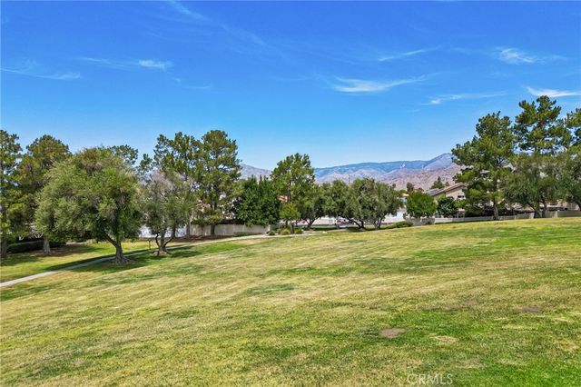 10173 Shale Lane, Mentone, CA 92359