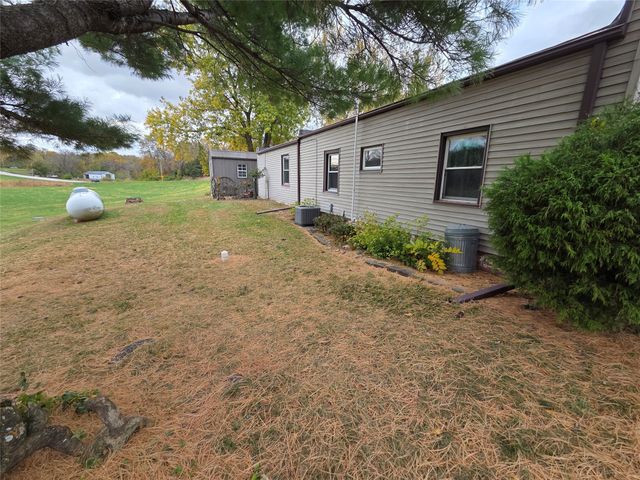 4125 NE 150th Avenue, Elkhart, IA 50073