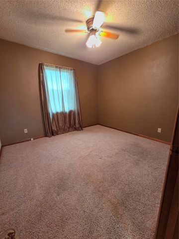 4125 NE 150th Avenue, Elkhart, IA 50073