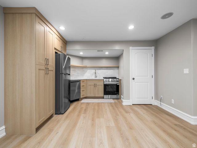 9643 N 5650 W, Highland, UT 84003