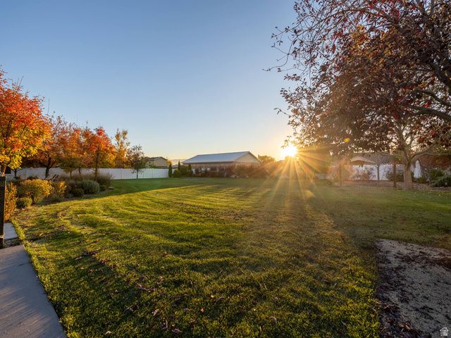 9643 N 5650 W, Highland, UT 84003