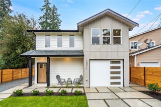 12531 25th Avenue NE #Unit C, Seattle, WA 98125