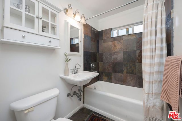 12106 Herbert Street, Los Angeles, CA 90066