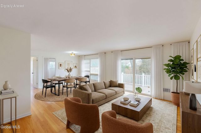 31 Freeman Road, Albany, NY 12208