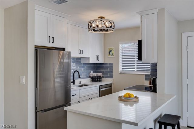 3326 New South Province BLVD 4, Fort Myers, FL 33907