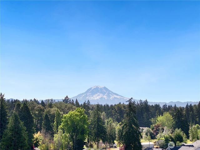 11719 9th Avenue Ct E, Tacoma, WA 98445