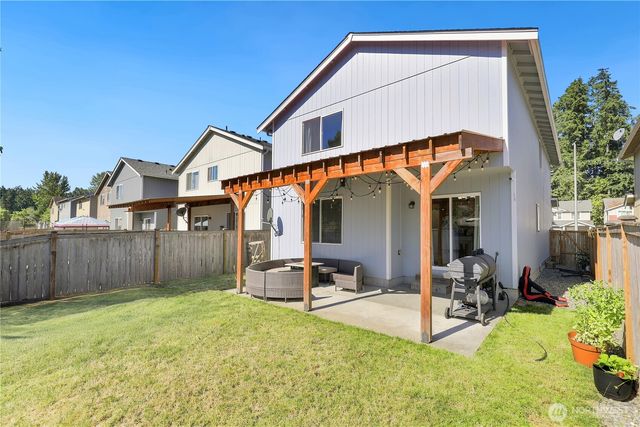 11719 9th Avenue Ct E, Tacoma, WA 98445