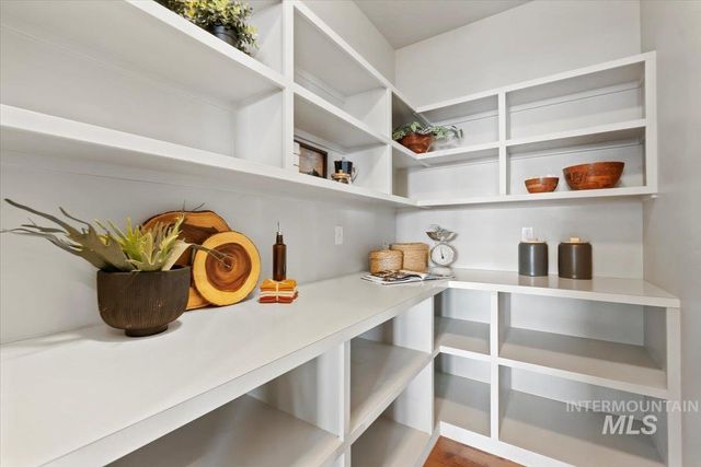 6079 W Biathlon Ct., Eagle, ID 83616