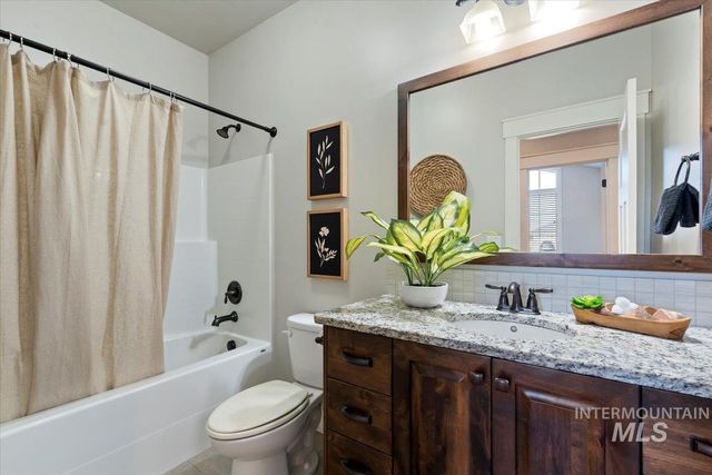 6079 W Biathlon Ct., Eagle, ID 83616