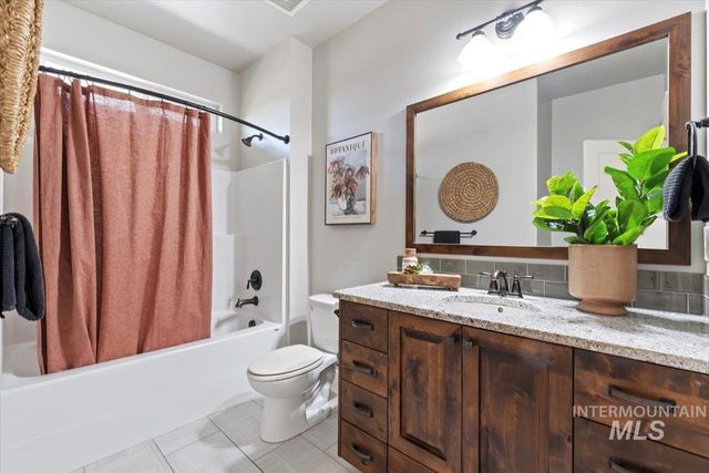 6079 W Biathlon Ct., Eagle, ID 83616