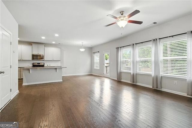 6215 Vista Crossing Way, Cumming, GA 30028