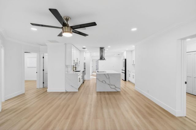 360 SW 2nd Street, Boca Raton, FL 33432