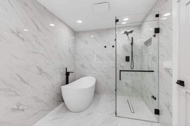360 SW 2nd Street, Boca Raton, FL 33432