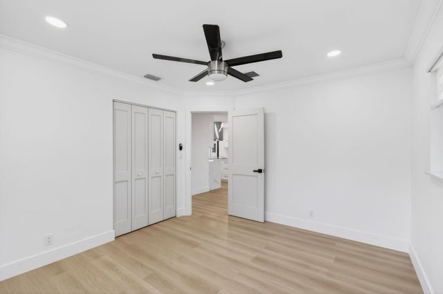 360 SW 2nd Street, Boca Raton, FL 33432