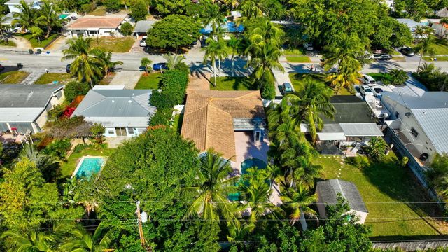 360 SW 2nd Street, Boca Raton, FL 33432