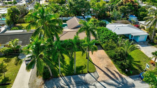 360 SW 2nd Street, Boca Raton, FL 33432