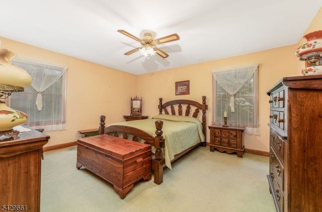 87 Buckhorn Dr, White Twp., NJ 07823