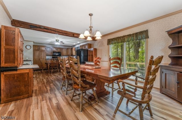 87 Buckhorn Dr, White Twp., NJ 07823