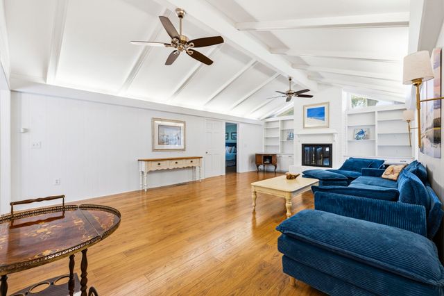 268 Lakeshore Dr., Pawleys Island, SC 29585
