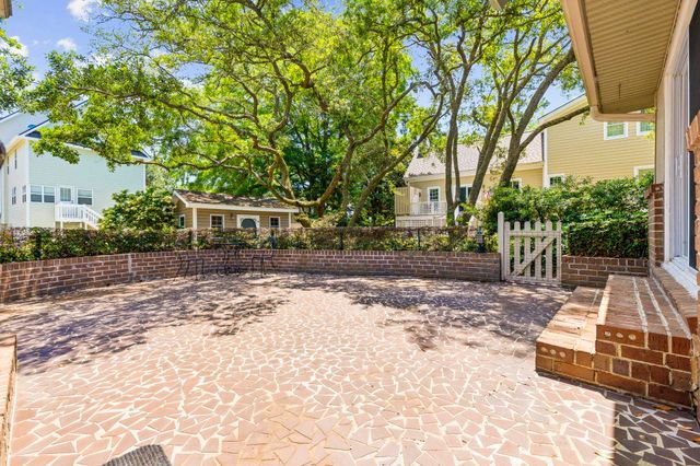 268 Lakeshore Dr., Pawleys Island, SC 29585