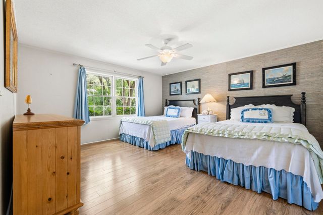 268 Lakeshore Dr., Pawleys Island, SC 29585