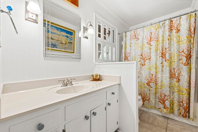 268 Lakeshore Dr., Pawleys Island, SC 29585