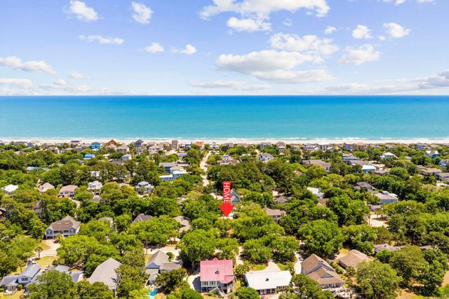 268 Lakeshore Dr., Pawleys Island, SC 29585