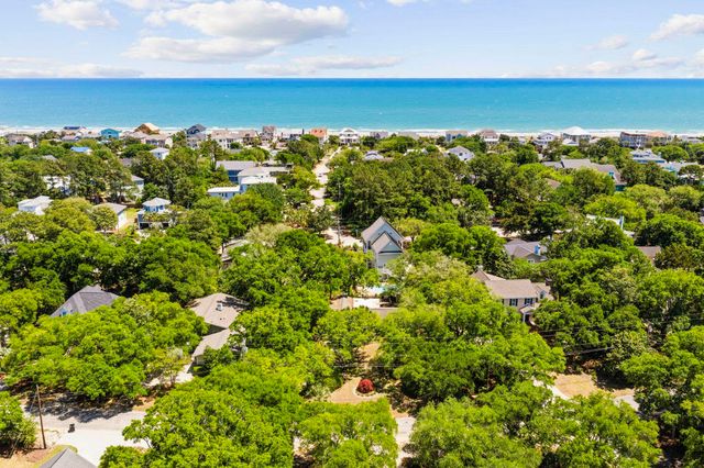 268 Lakeshore Dr., Pawleys Island, SC 29585