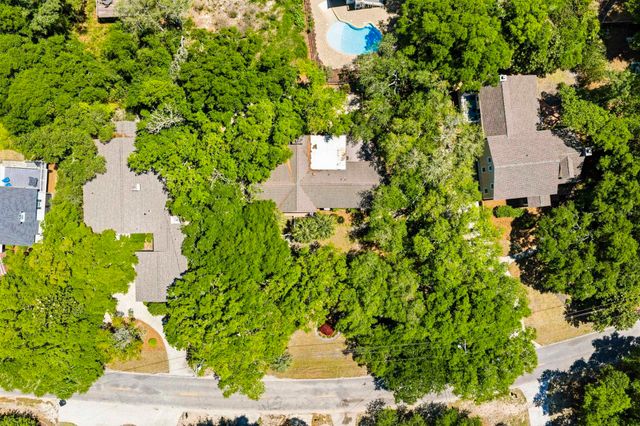 268 Lakeshore Dr., Pawleys Island, SC 29585