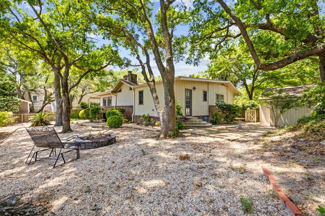 268 Lakeshore Dr., Pawleys Island, SC 29585