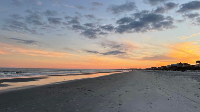 268 Lakeshore Dr., Pawleys Island, SC 29585