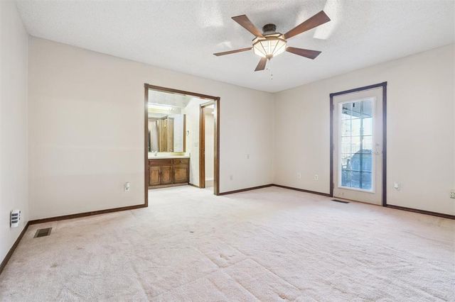 2901 Woodcreek Road, Midwest City, OK 73110