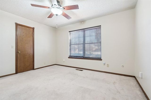 2901 Woodcreek Road, Midwest City, OK 73110