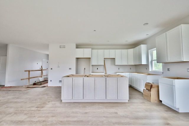 4401 Crested Owl Lane, Madison, WI 53718