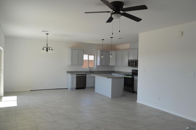 13122 E 55 Ln, Yuma, AZ 85367