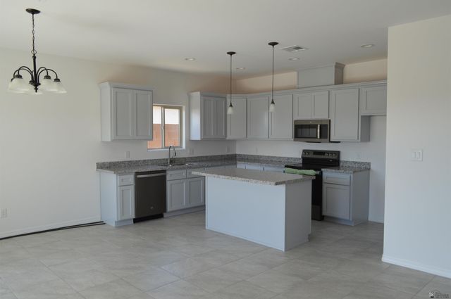 13122 E 55 Ln, Yuma, AZ 85367