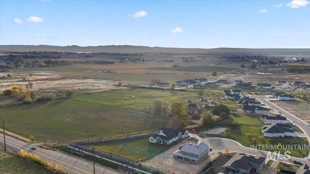 9580 S Prairie Falcon Ave., Nampa, ID 83686