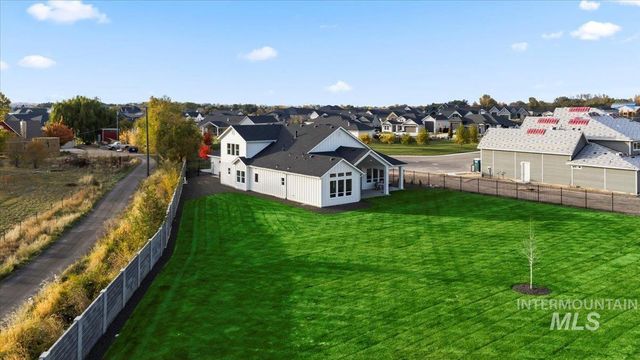 9580 S Prairie Falcon Ave., Nampa, ID 83686