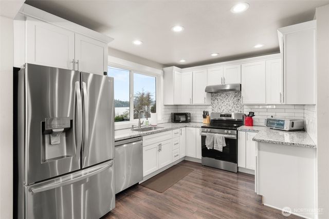 2111 E State Route 3, Shelton, WA 98584