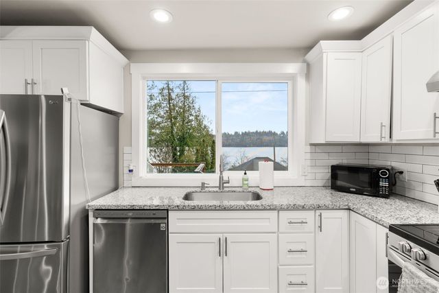 2111 E State Route 3, Shelton, WA 98584