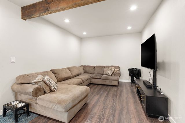 2111 E State Route 3, Shelton, WA 98584