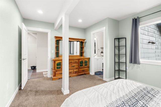 2111 E State Route 3, Shelton, WA 98584